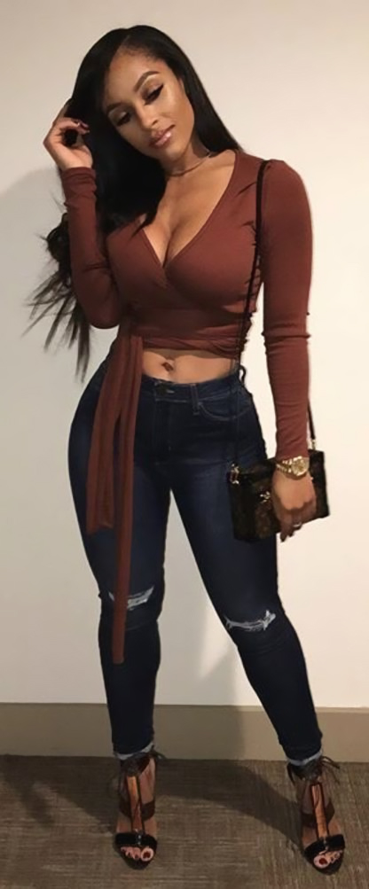Brown Long Sleeve Crop Top With Ripped Blue Jeans
